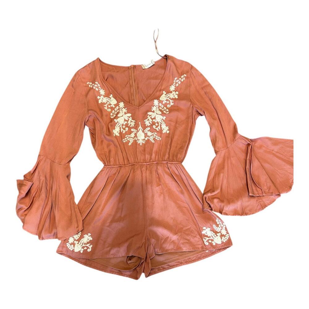 Altar'd State‎ Womens Size L Romper Pink White Embroidered V Neck Long Sleeve